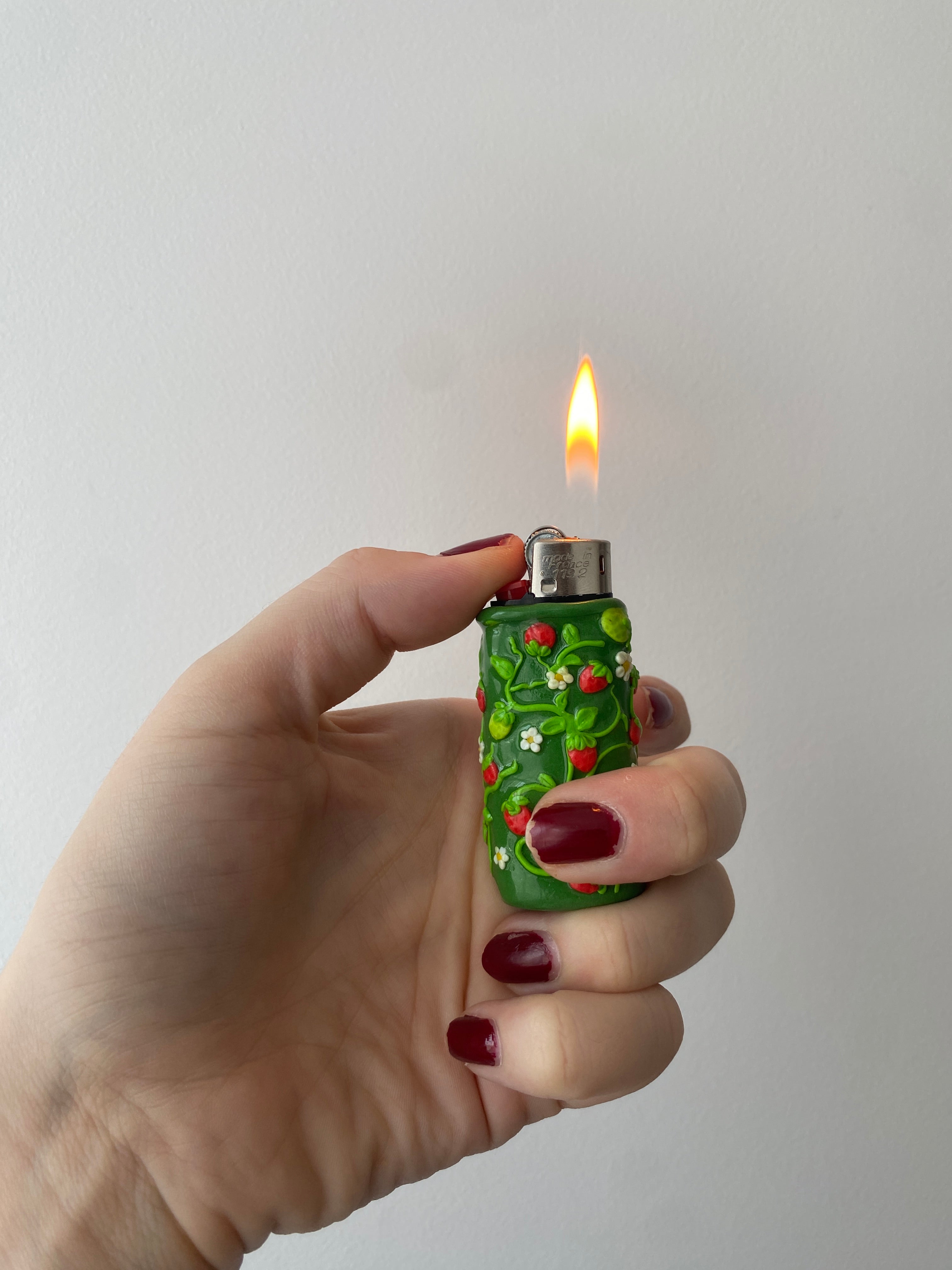 Lighter cases